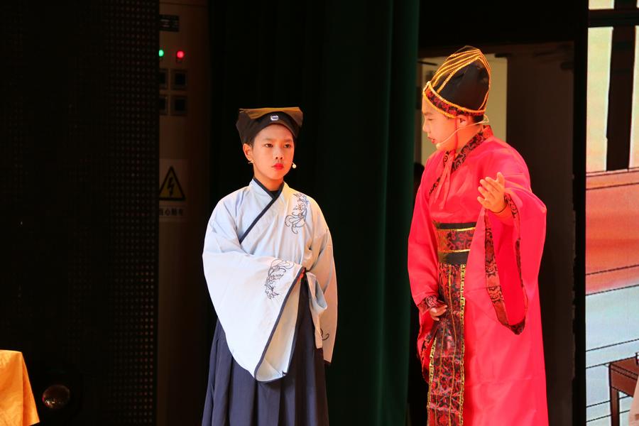 演出剧照