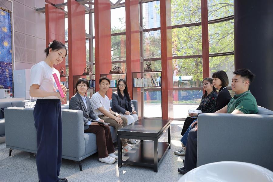 （“书香润青春·阅读伴成长”世界读书日分享座谈）