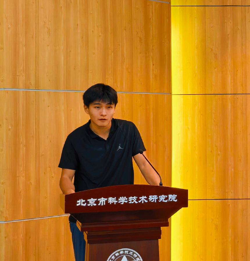 新生代表段皓天发言
