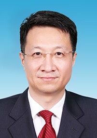 杨东起